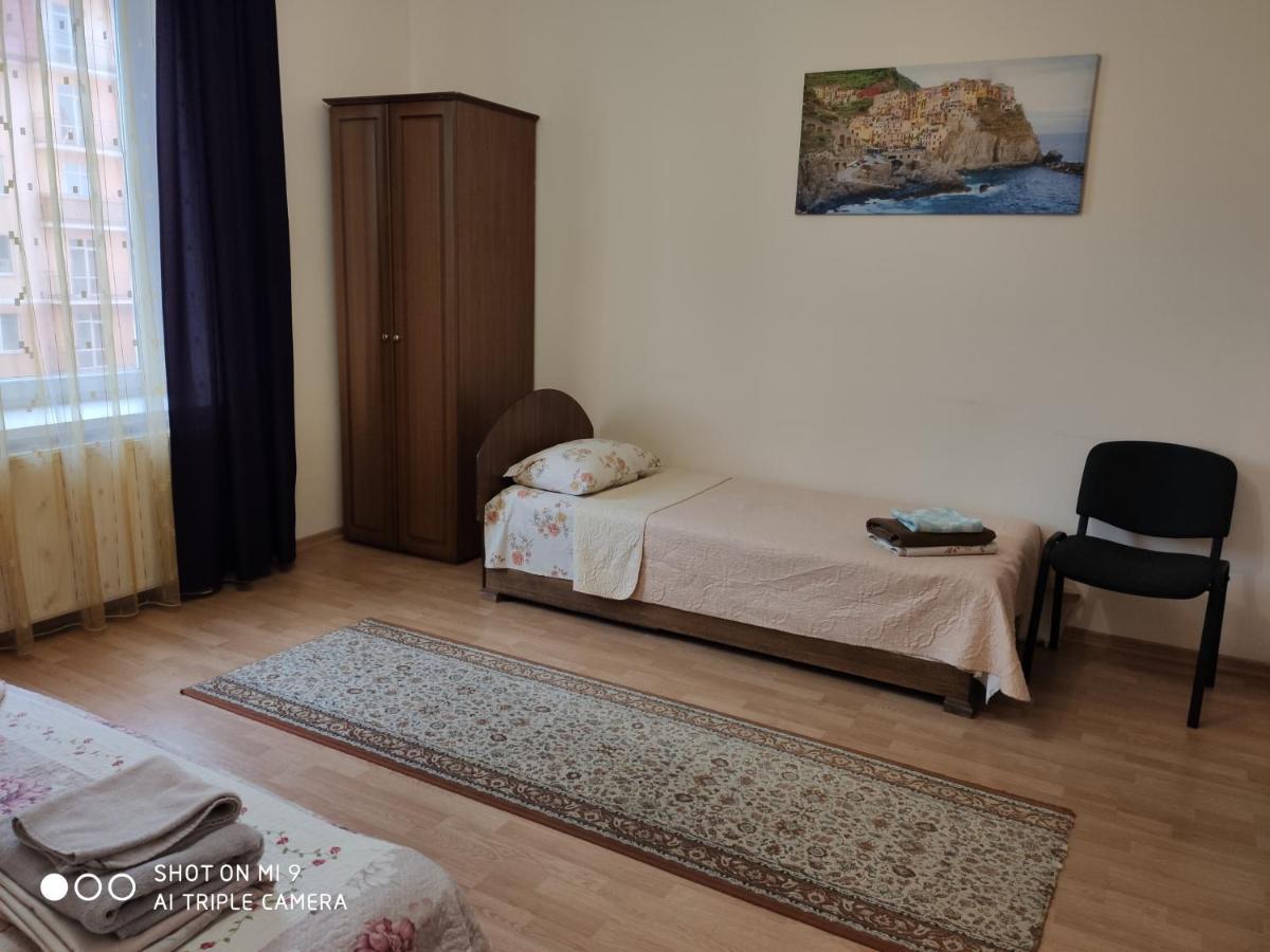 Apartments Domovik Просторная Квартира С Видом На Горы Mukácheve Exterior foto
